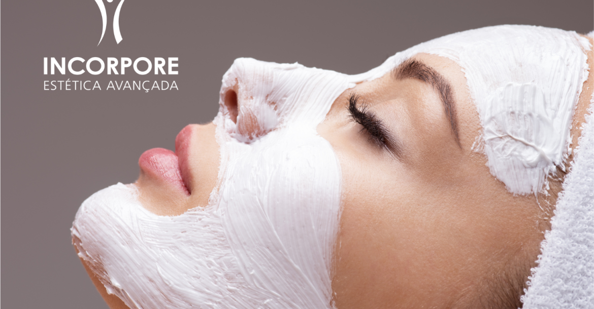 HEADER CLAREAMENTO DE PELE FACIAL SITE NOVO 2025 (1461 x 1174 px) (1) HEADER CLAREAMENTO DE PELE FACIAL SITE NOVO 2025 (1461 x 1174 px) (1)